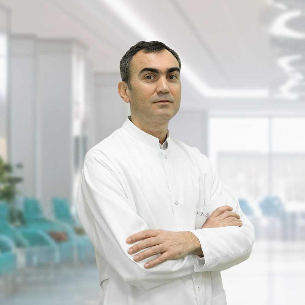 Dr. Alban Olluri